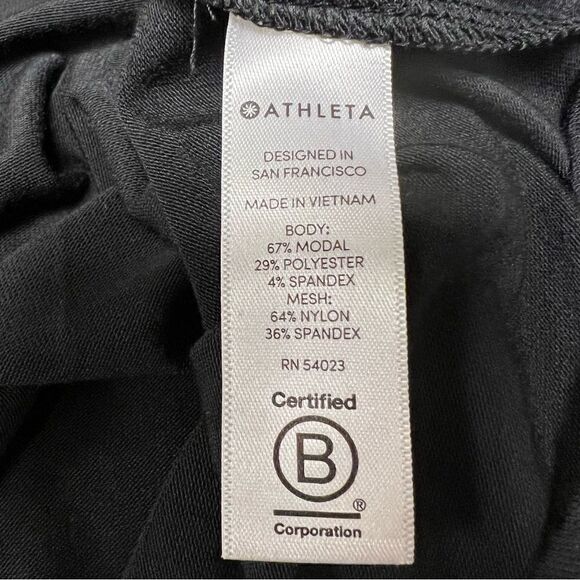Athleta mesh short sleeve black top. Size M - Picture 6 of 6